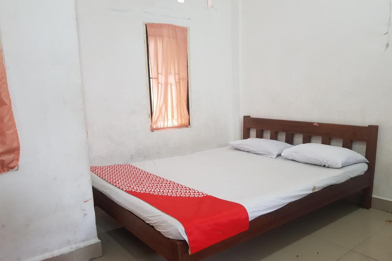 פמטנגסיאנטר Oyo 91647 Sanina Residence מראה חיצוני תמונה